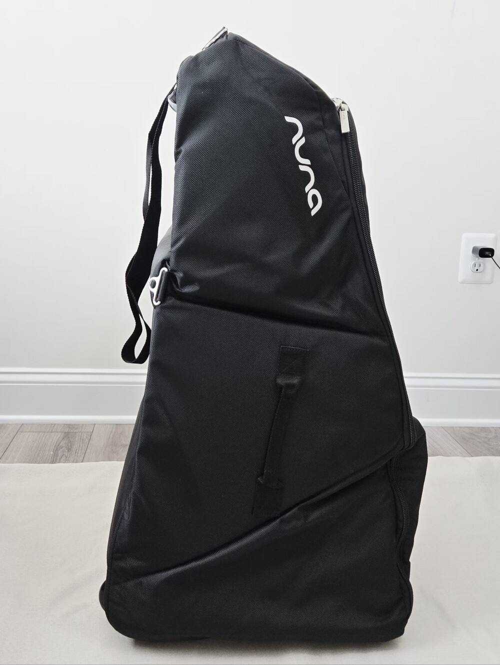 Nuna Kids Black Travel Backpack - Durable Kids Accessories Bag - Picture 3 of 15